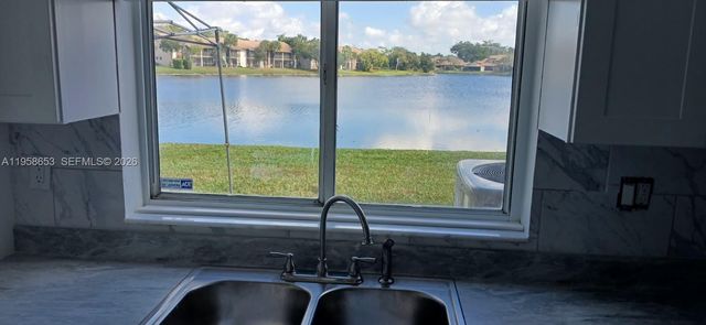 9763 NW 37th Street, Sunrise, FL 33351