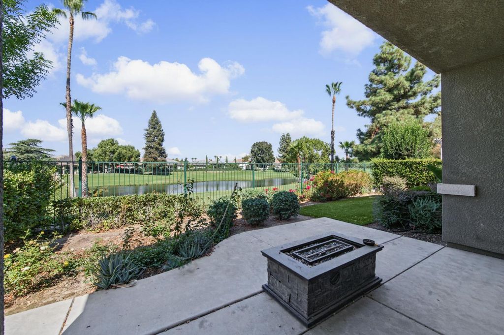 Image 26 of property listing at 1728 E Green Sage Avenue, Fresno, CA 93730