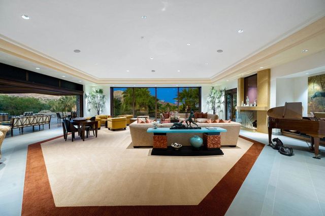 100 Lantana, Palm Desert, CA 92260