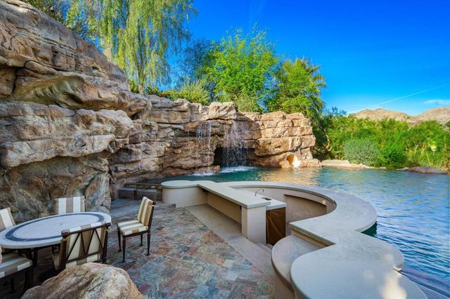 100 Lantana, Palm Desert, CA 92260