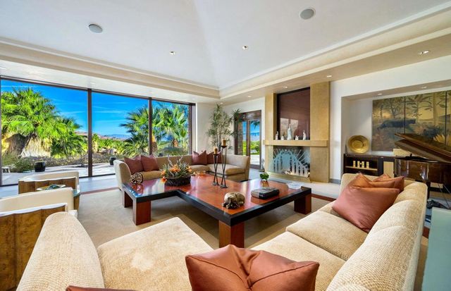 100 Lantana, Palm Desert, CA 92260