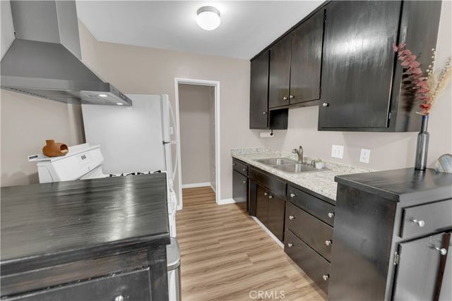 1250 E 1st street 7, Long Beach, CA 90802