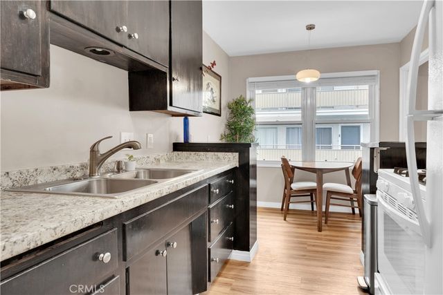 1250 E 1st street 7, Long Beach, CA 90802