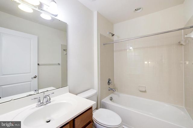 25767 DOUBLE BRIDLE TER, Aldie, VA 20105