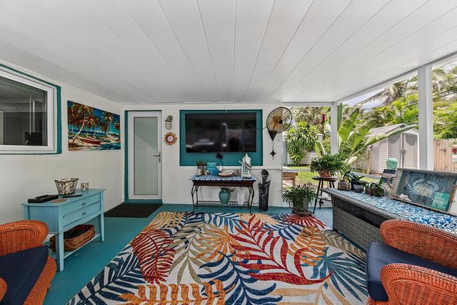 3220 SW 16TH Court, Fort Lauderdale, FL 33312