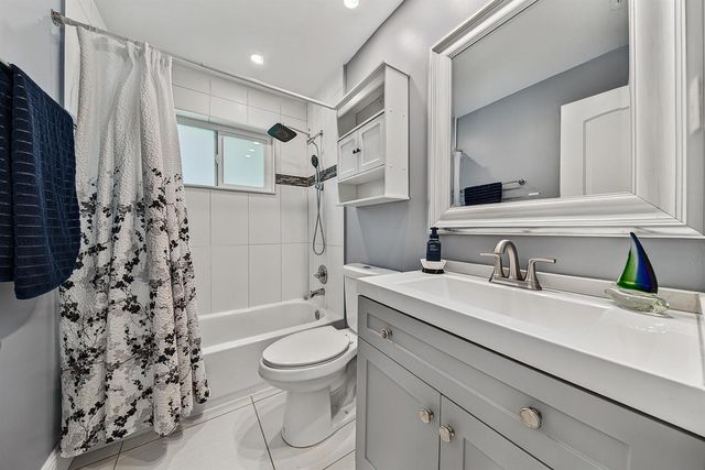 3220 SW 16TH Court, Fort Lauderdale, FL 33312