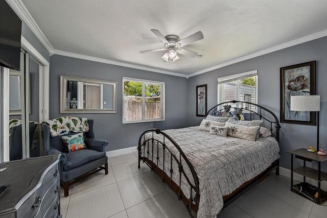 3220 SW 16TH Court, Fort Lauderdale, FL 33312