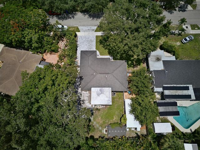 3220 SW 16TH Court, Fort Lauderdale, FL 33312