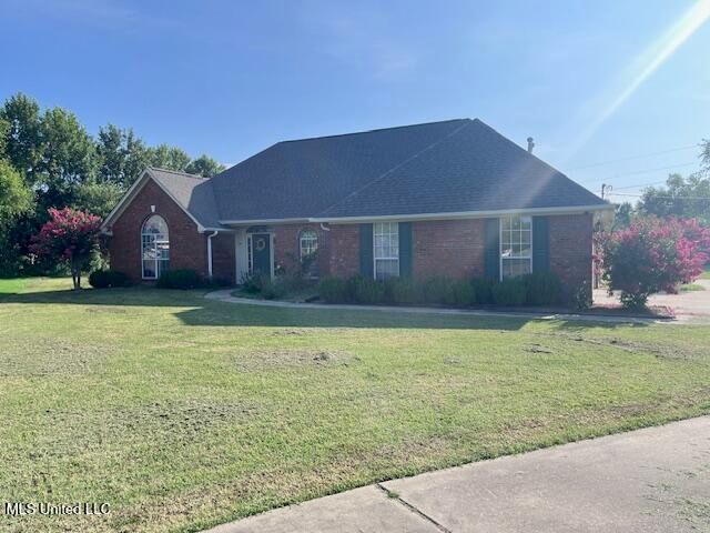 296 Crestline Avenue, Clarksdale, MS 38614