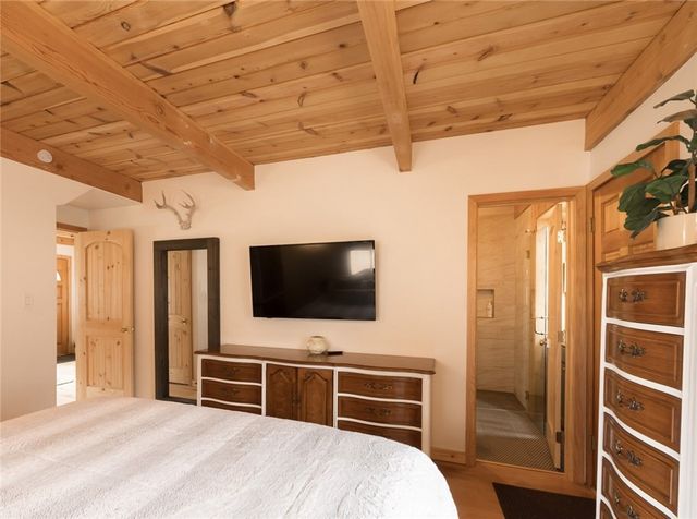 2047 7th Lane, Big Bear City, CA 92314