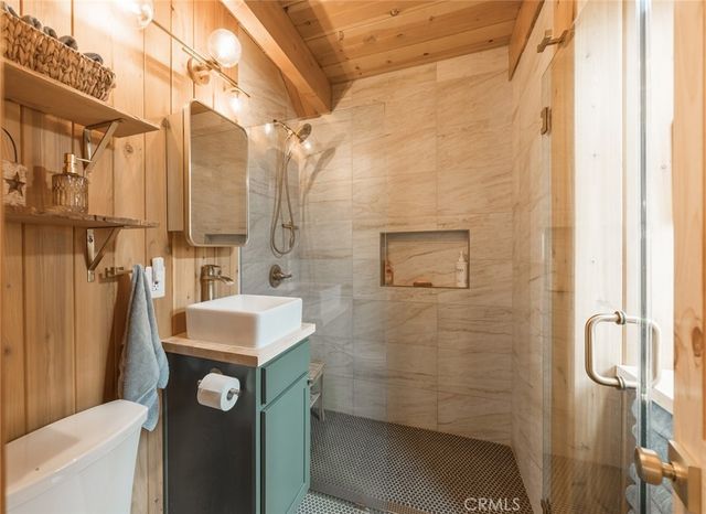 2047 7th Lane, Big Bear City, CA 92314