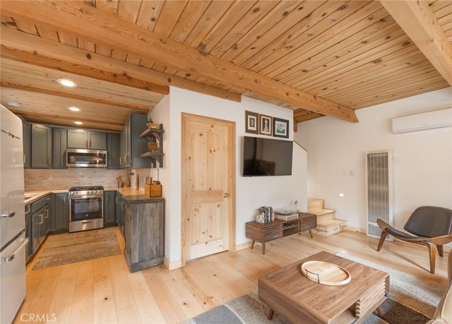 2047 7th Lane, Big Bear City, CA 92314