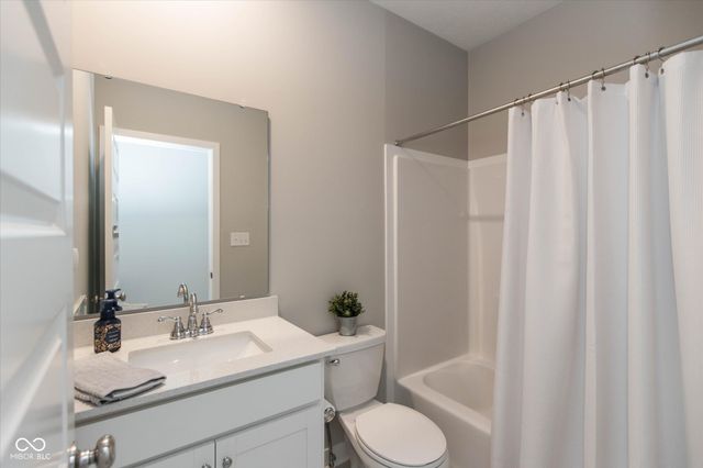 20154 Edwick Drive, Westfield, IN 46074