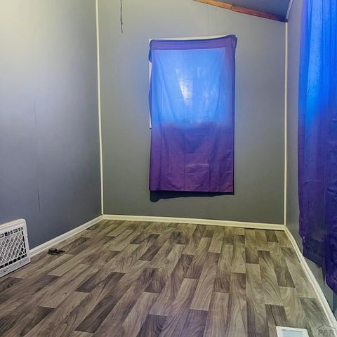 711 E 6th St, Pueblo, CO 81001