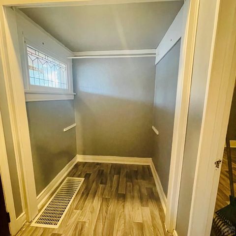 711 E 6th St, Pueblo, CO 81001