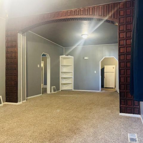 711 E 6th St, Pueblo, CO 81001
