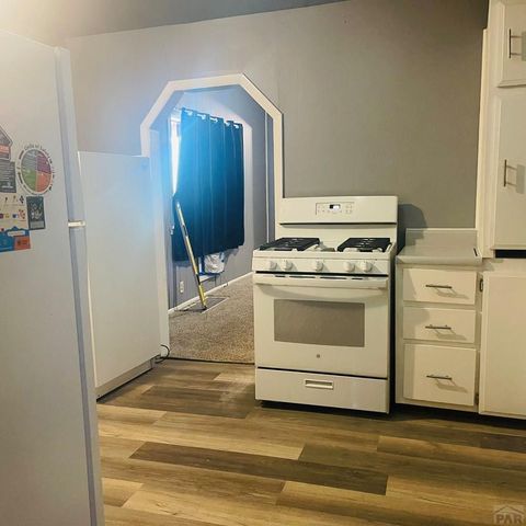 711 E 6th St, Pueblo, CO 81001