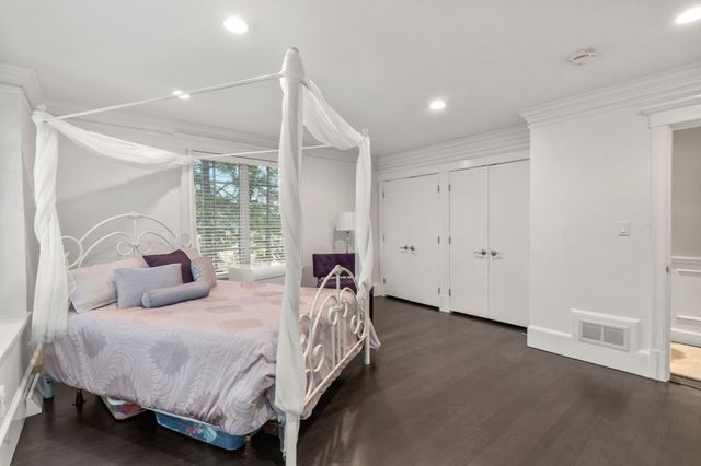 11 Mosley Rd., Newton, MA 02459