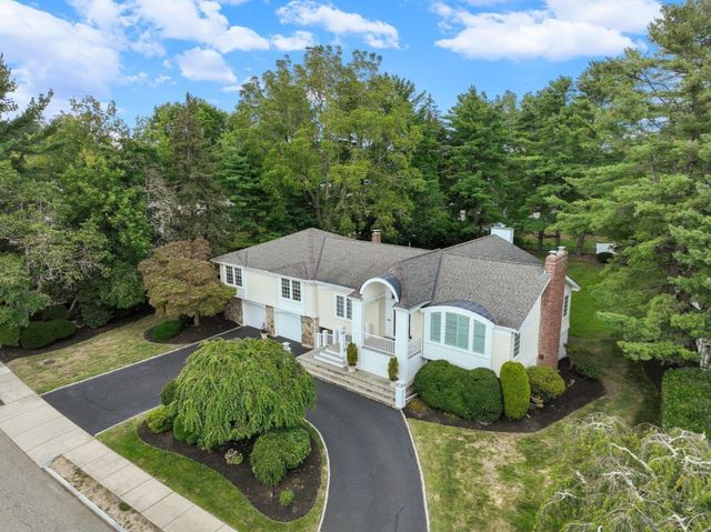 11 Mosley Rd., Newton, MA 02459