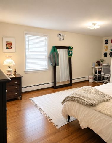 135 Walnut St. 1, Somerville, MA 02145