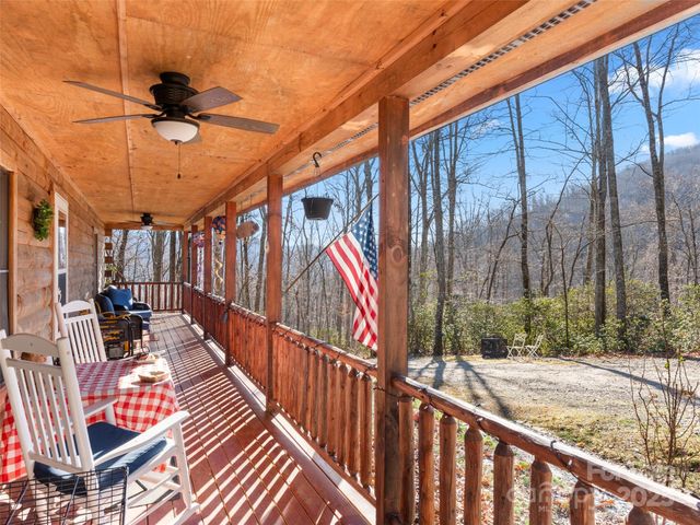 252 Idylwild Lane, Black Mountain, NC 28711