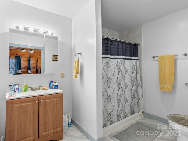 252 Idylwild Lane, Black Mountain, NC 28711