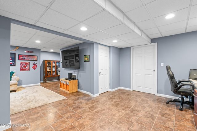 47 Sun Hollow Road, Howell, NJ 07731