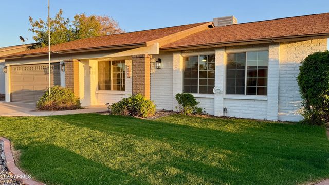 2807 W CHARLESTON Avenue, Phoenix, AZ 85053