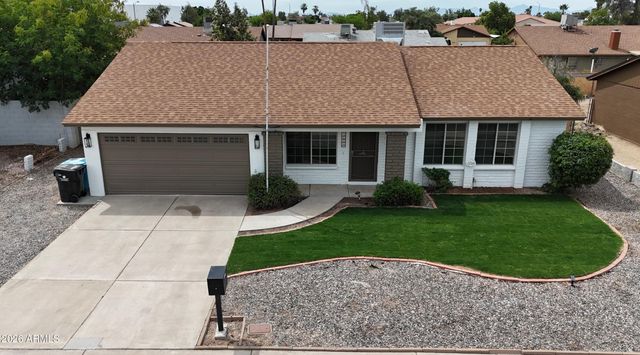 2807 W CHARLESTON Avenue, Phoenix, AZ 85053