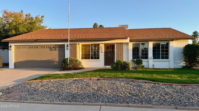 2807 W CHARLESTON Avenue, Phoenix, AZ 85053