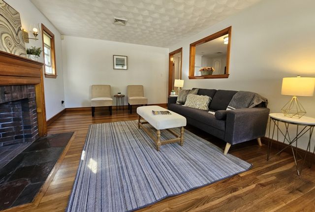 11 Tuttle Lane, Saugus, MA 01906