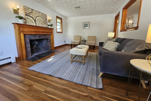 11 Tuttle Lane, Saugus, MA 01906