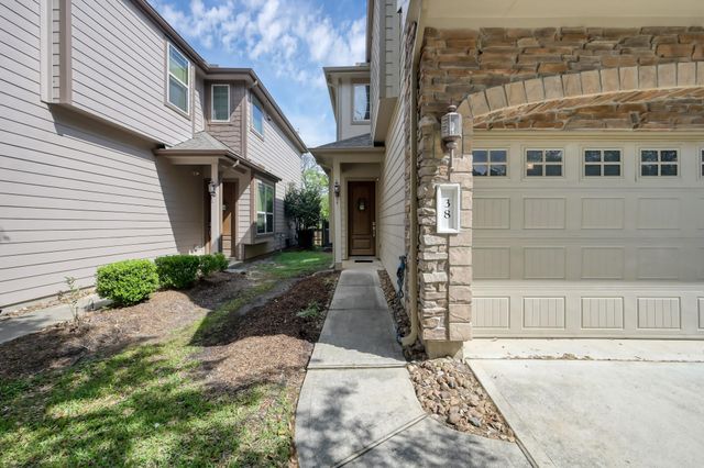 38 Aventura Place, Spring, TX 77389