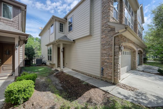 38 Aventura Place, Spring, TX 77389