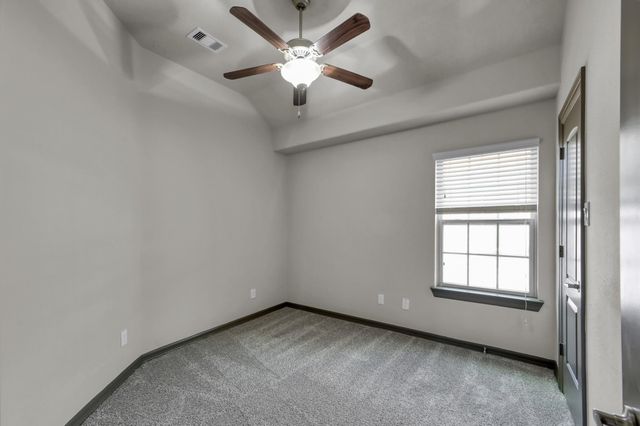 38 Aventura Place, Spring, TX 77389