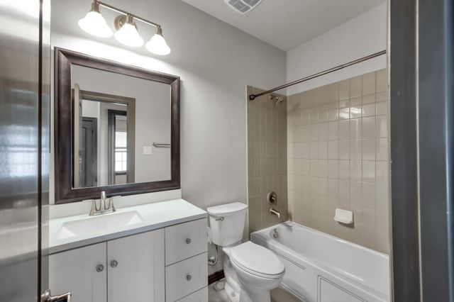 38 Aventura Place, Spring, TX 77389