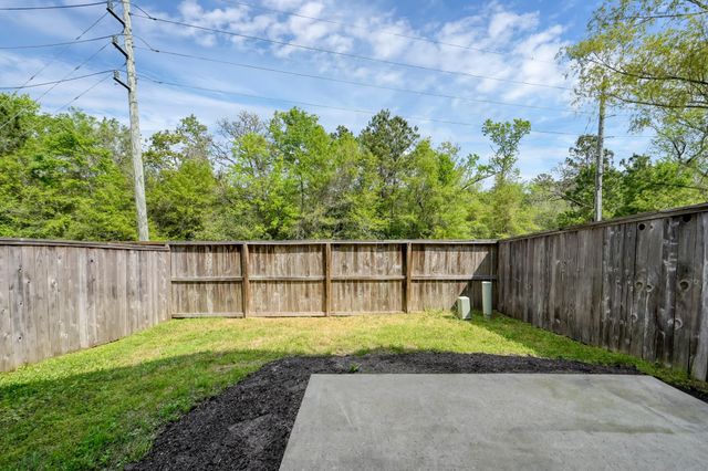 38 Aventura Place, Spring, TX 77389