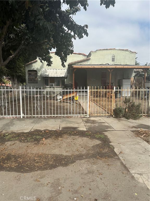1259 W 59th, Los Angeles, CA 90044