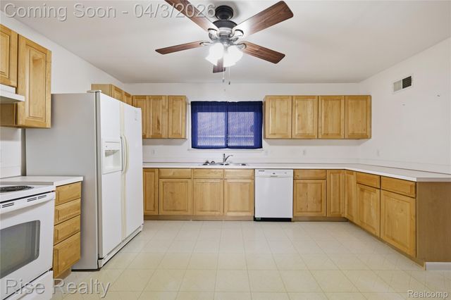 117 Perry Street, Montrose, MI 48457