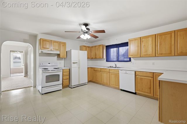 117 Perry Street, Montrose, MI 48457