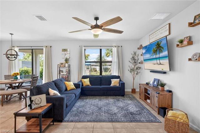 3721 E Hampton CIR, Alva, FL 33920