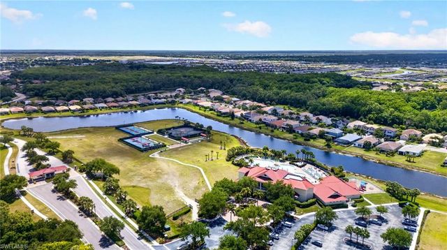 3721 E Hampton CIR, Alva, FL 33920