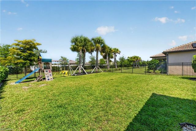 3721 E Hampton CIR, Alva, FL 33920