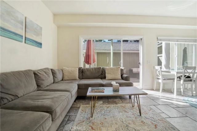 48 Monroe, Irvine, CA 92620