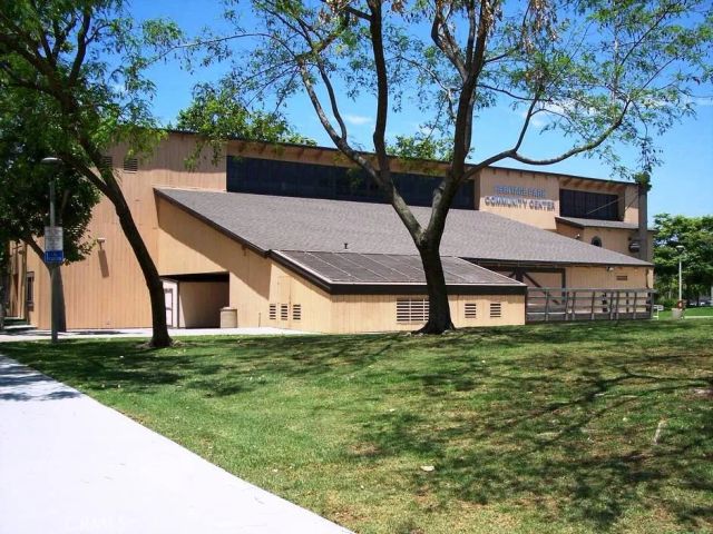 48 Monroe, Irvine, CA 92620
