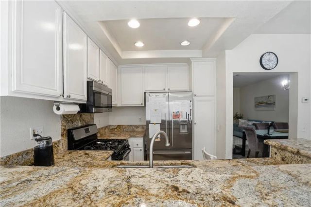 48 Monroe, Irvine, CA 92620