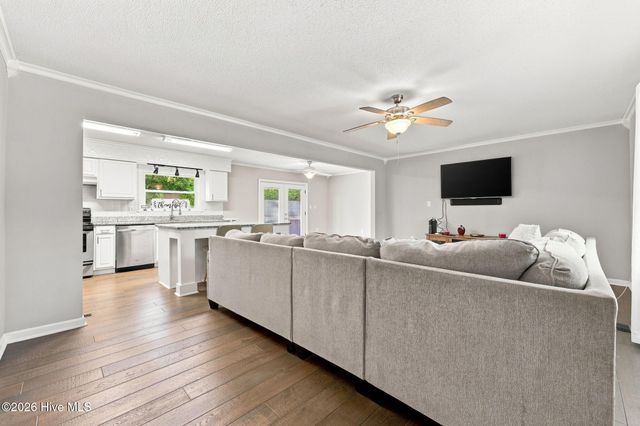 180 Carthage Road, Carthage, NC 28327