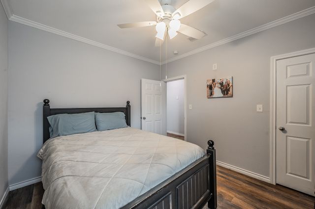 800 E Elm Street, Hillsboro, TX 76645