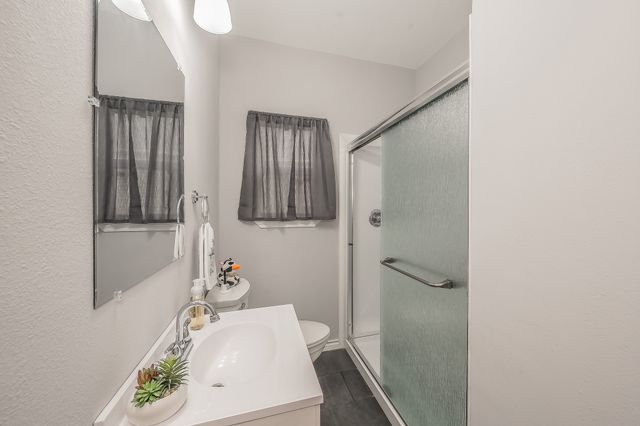 800 E Elm Street, Hillsboro, TX 76645