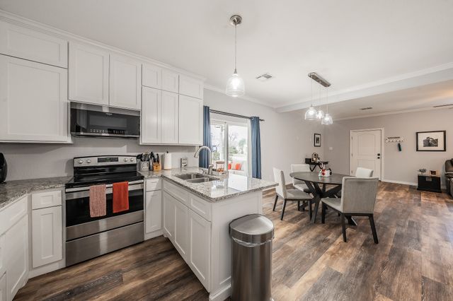 800 E Elm Street, Hillsboro, TX 76645